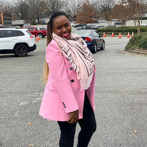 Meet your Posher, Wanja